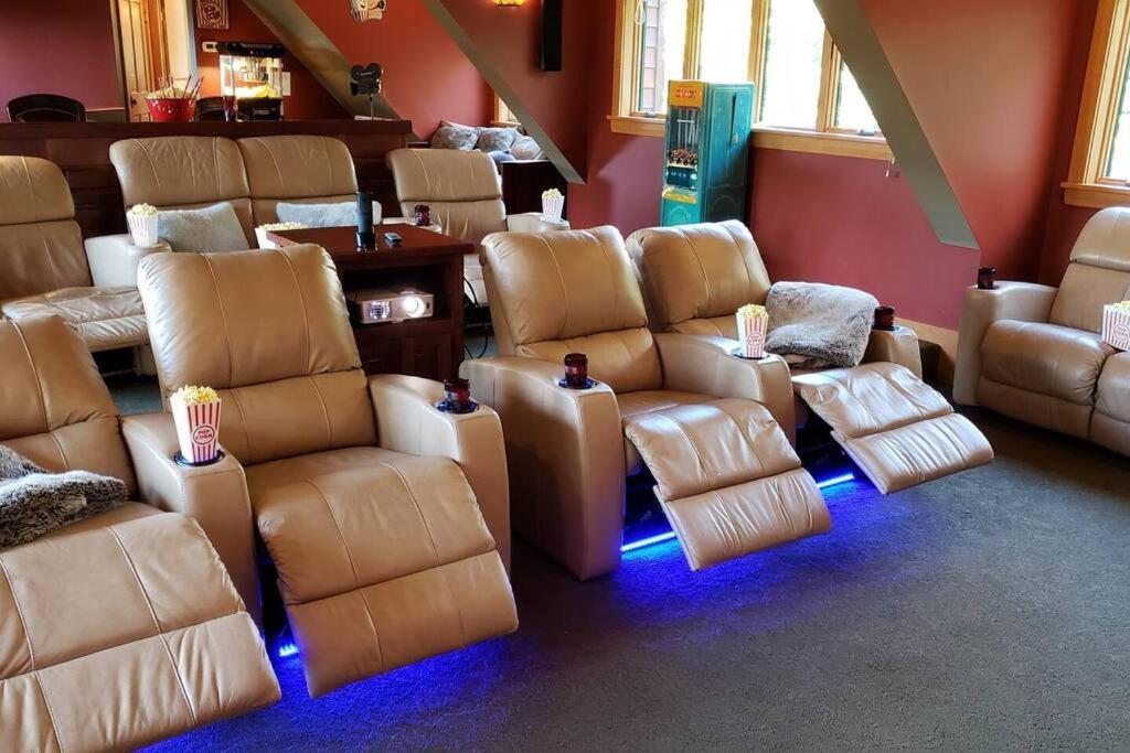 The Glen House -9 Bdrm Estate Sleep 26 Movie Theater,Pool,Golf,Ski Newry Eksteriør bilde